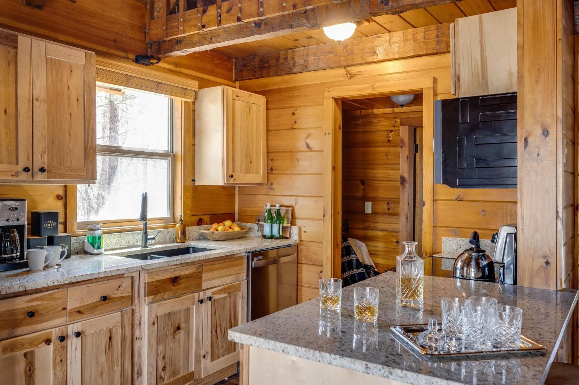 Dudley III By Avantstay Cosy Mountain Home W Hot Tub Great Views 鸽子谷 外观 照片